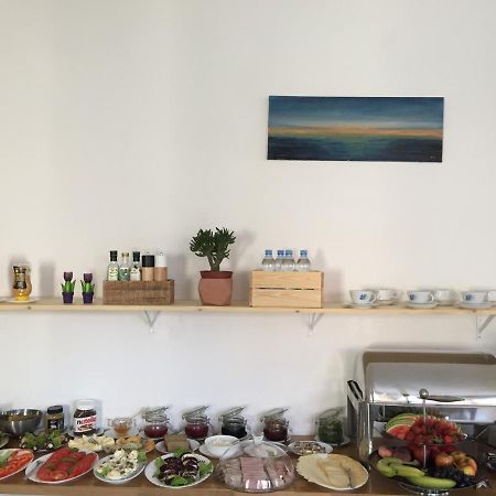 ウェバ Pod Roza Economy Bed & Breakfast エクステリア 写真