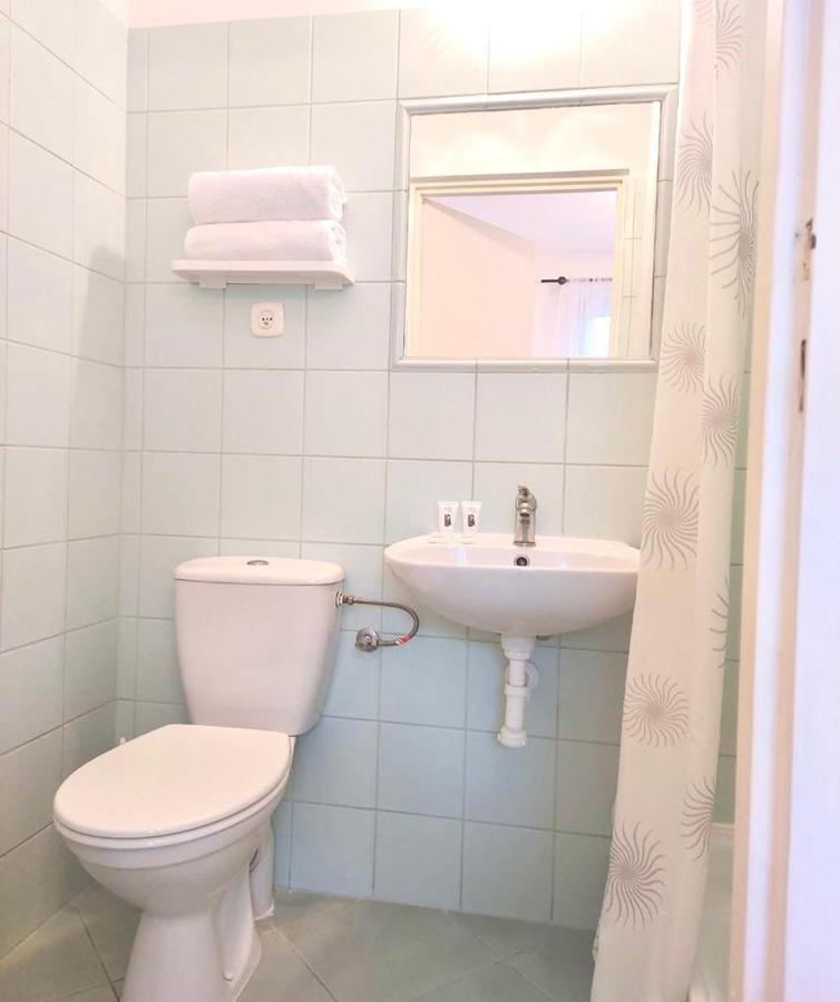 ウェバ Pod Roza Economy Bed & Breakfast エクステリア 写真