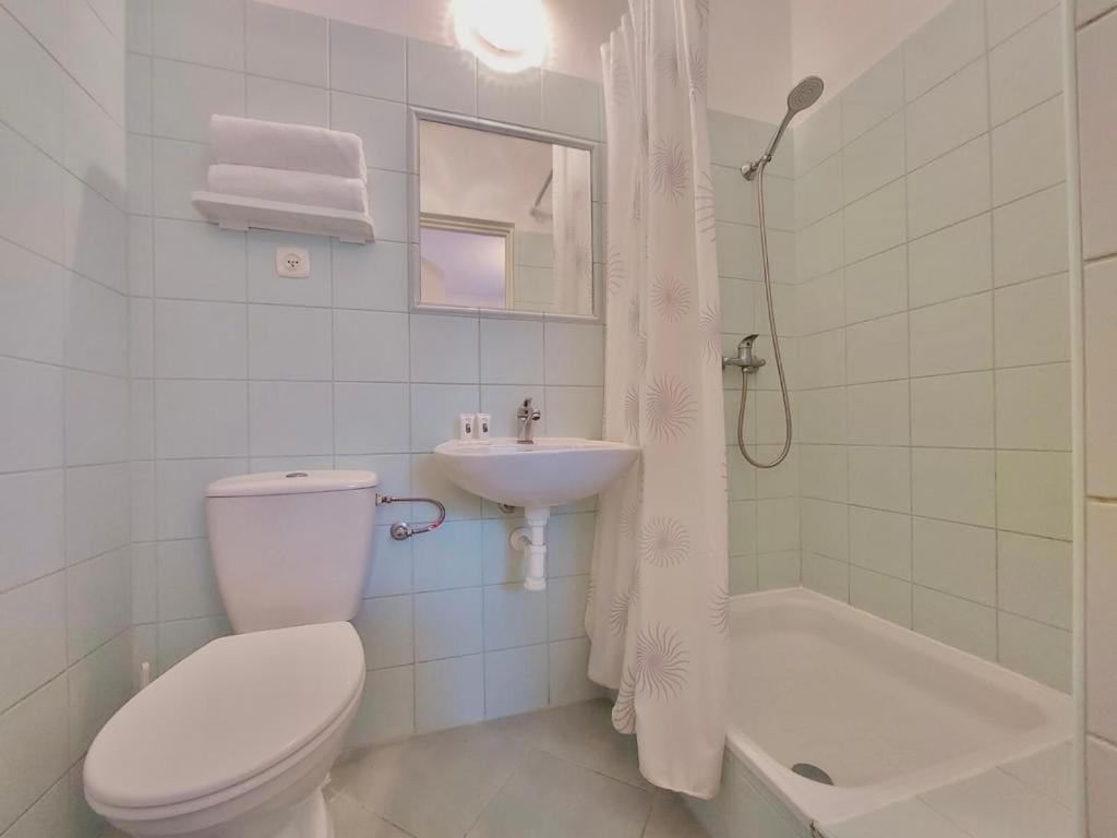 ウェバ Pod Roza Economy Bed & Breakfast エクステリア 写真